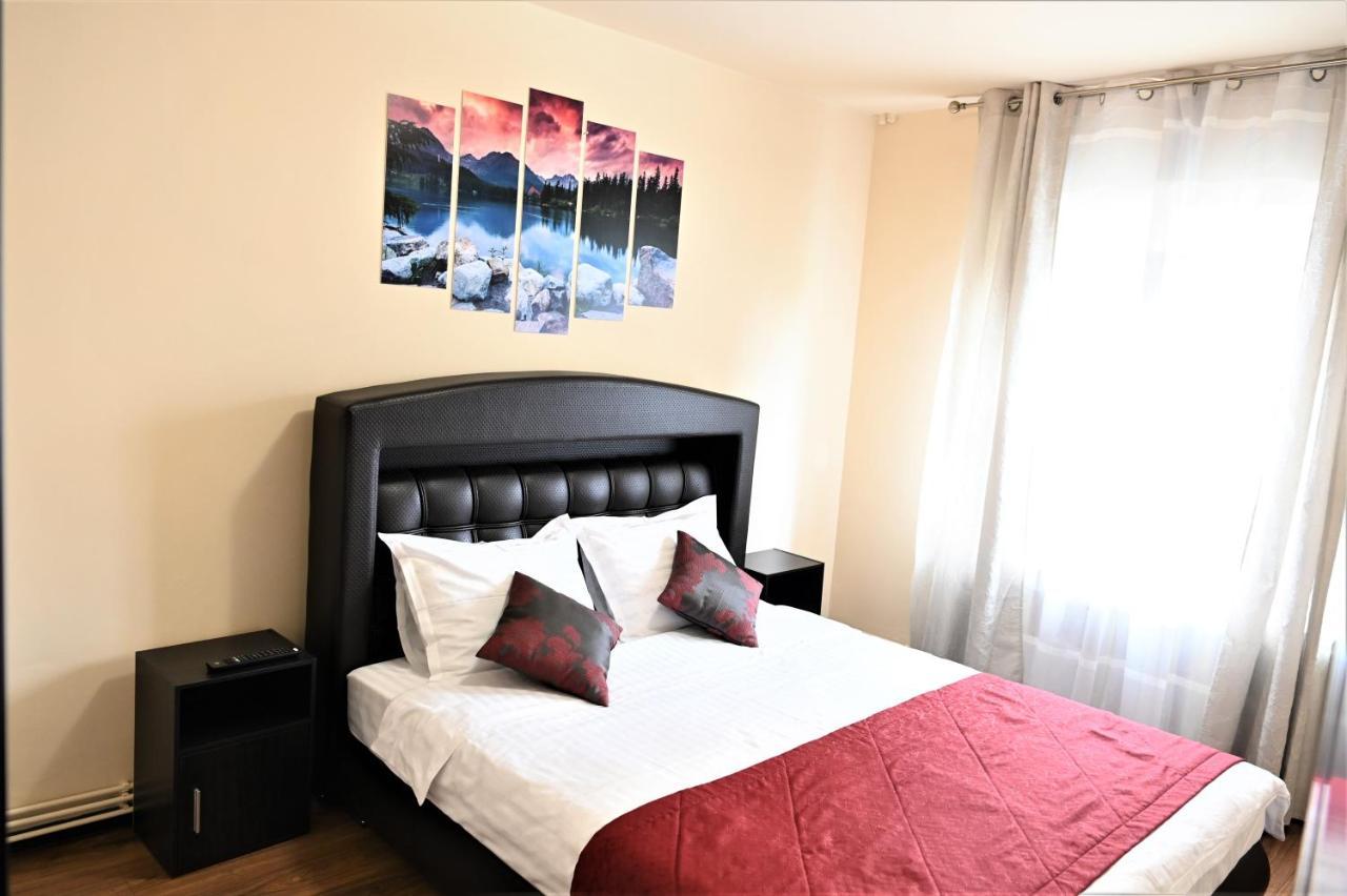 Marin Hotel Apartment Brasov Ngoại thất bức ảnh