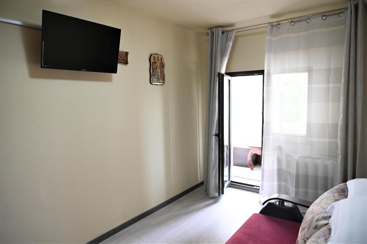 Marin Hotel Apartment Brasov Ngoại thất bức ảnh