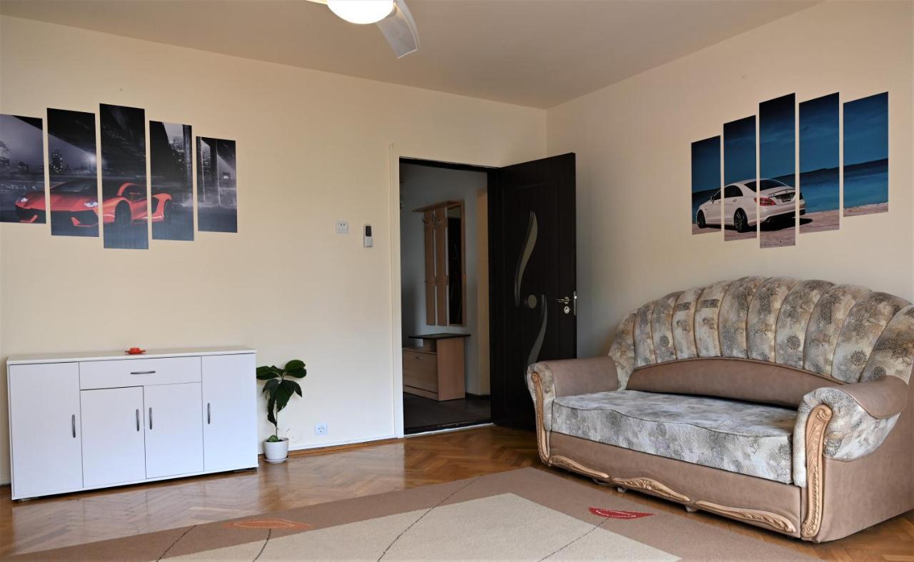 Marin Hotel Apartment Brasov Ngoại thất bức ảnh